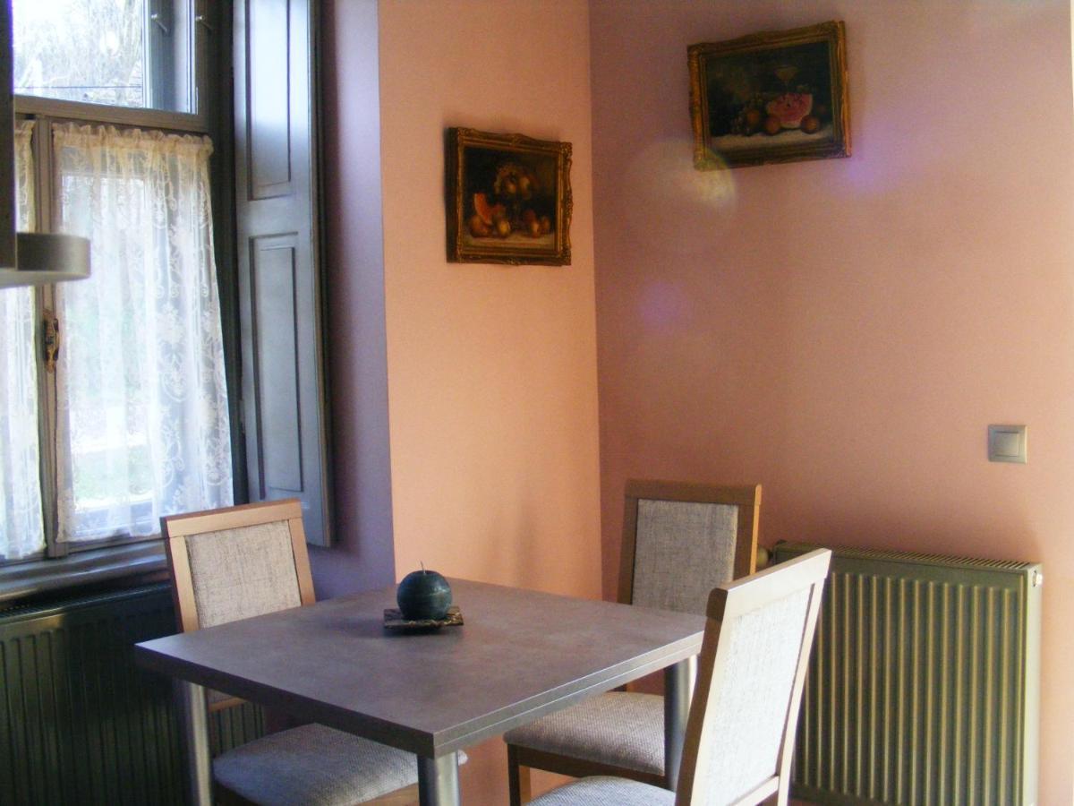 Ketbodonyi Apartments Luaran gambar
