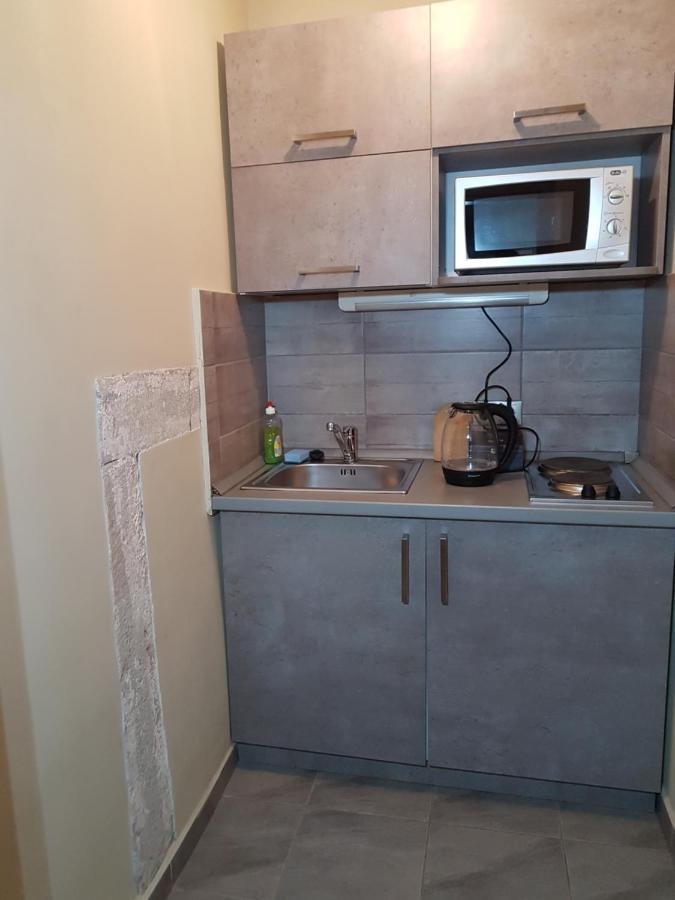 Ketbodonyi Apartments Luaran gambar